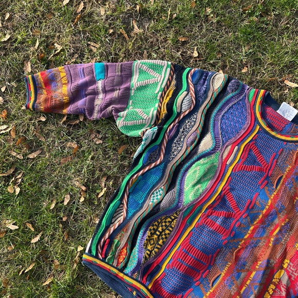 COOGI LARGE MENS - Picture 3 of 7